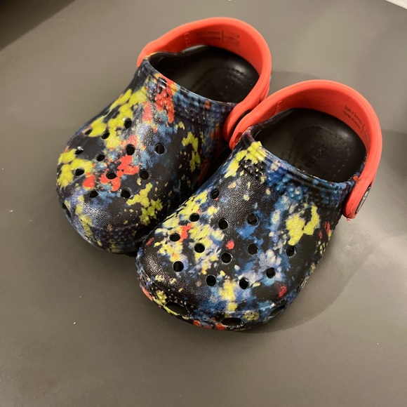 Baby/Toddler Crocs - Picture 1 of 3